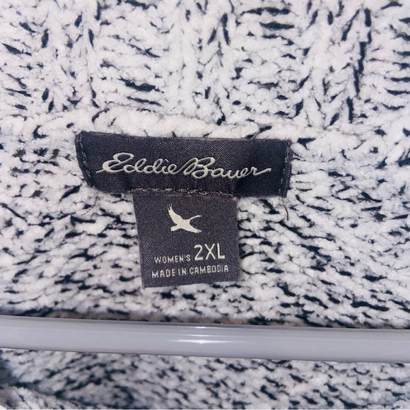 Eddie Bauer sweater - Picture 2 of 2